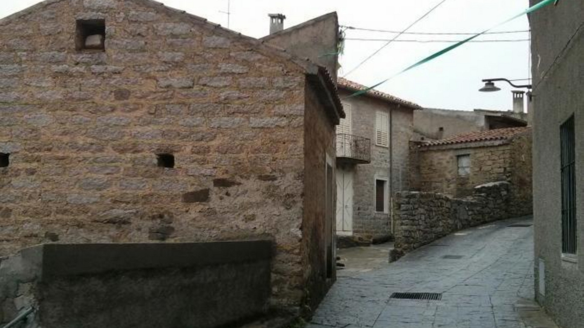 Immagine di Case a un euro, boom di richieste anche dall'estero