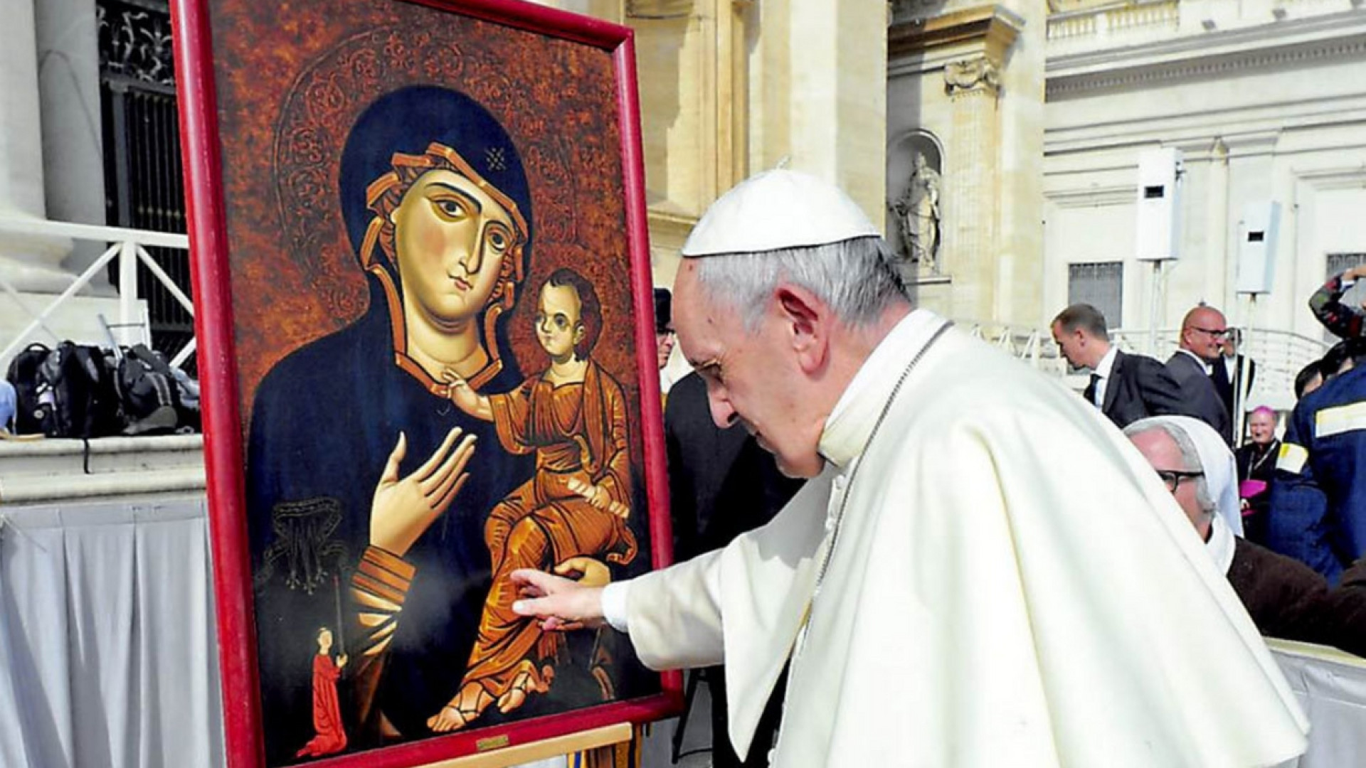 Immagine di Il Papa istituisce la festa di Maria Madre della Chiesa