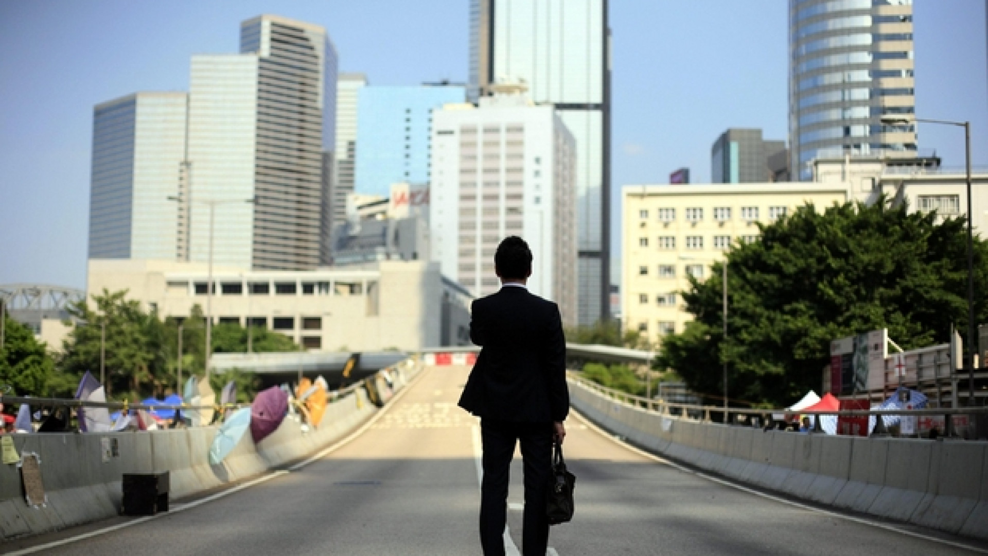 Immagine di Come battere la solitudine in un mondo di persone sole