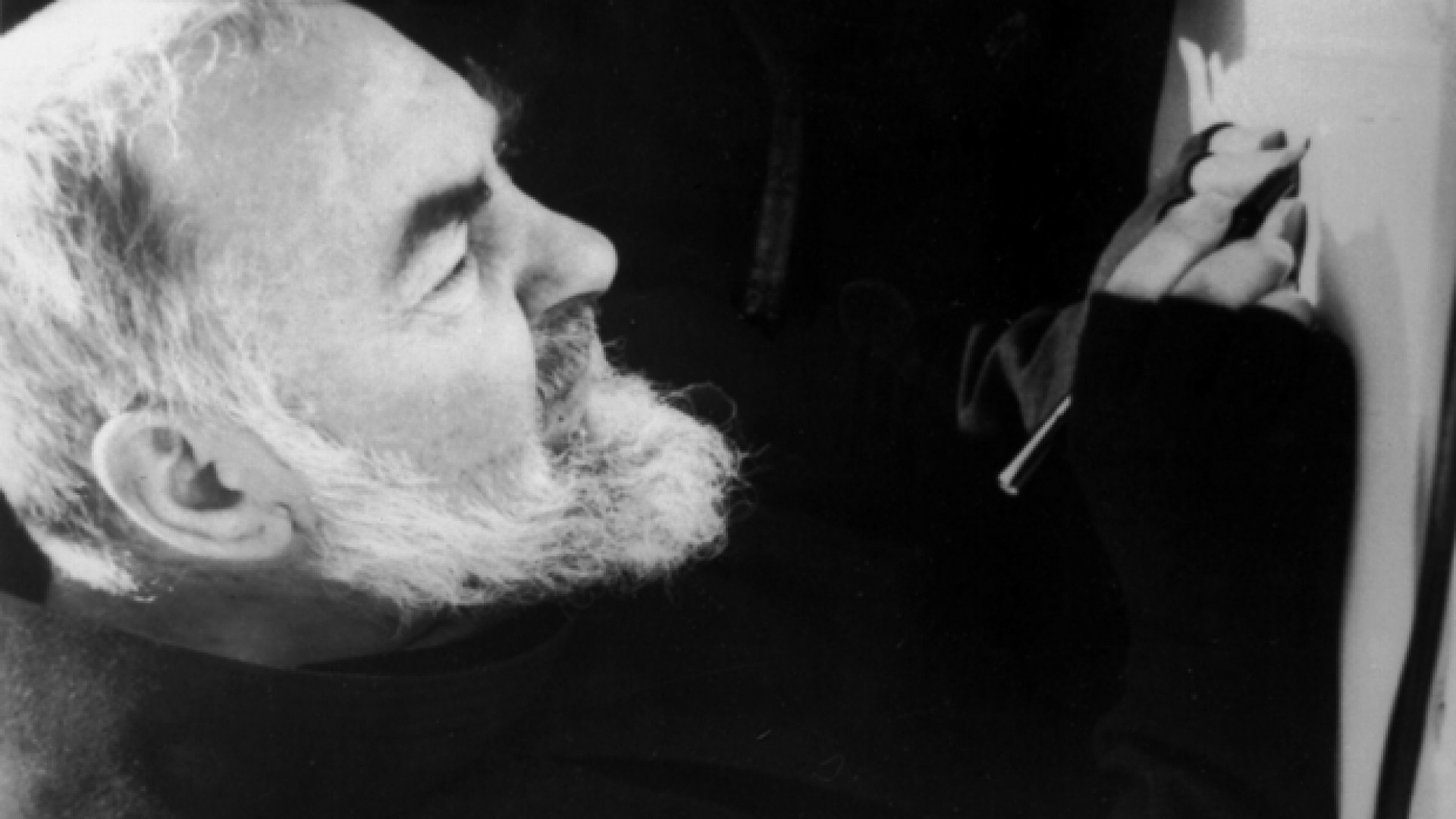 Immagine di Padre Pio il santo con le stimmate. Ma cosa sono?