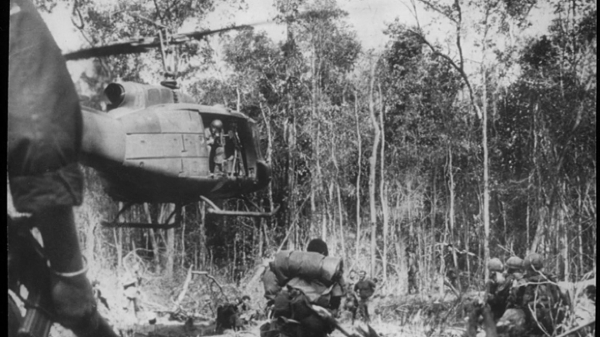 Immagine di 1975 - Cade Saigon, finisce la guerra. Per l'Indocina è dramma