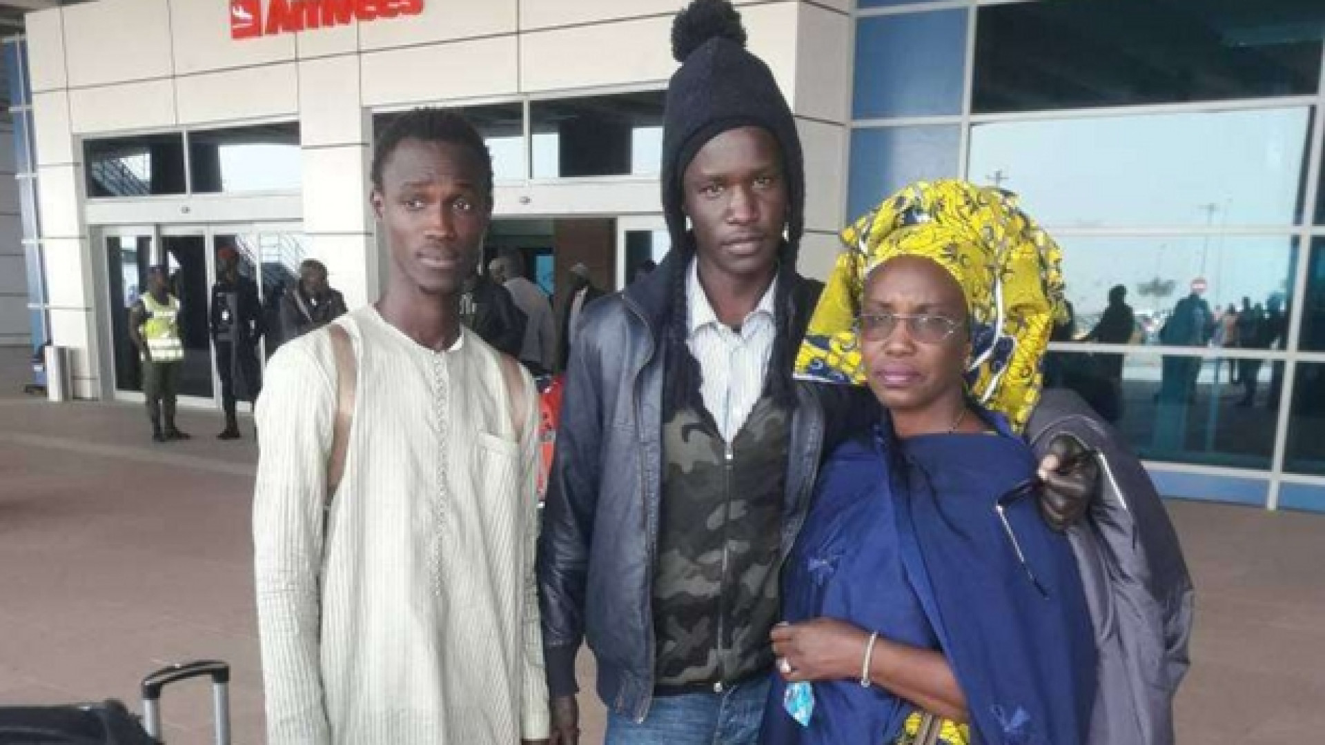 Immagine di La famiglia lo credeva morto, la città aiuta senegalese a tornare a casa