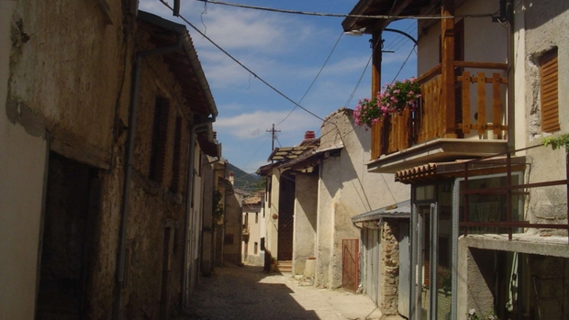 Immagine di Trauma e incanto nell'Abruzzo del terremoto