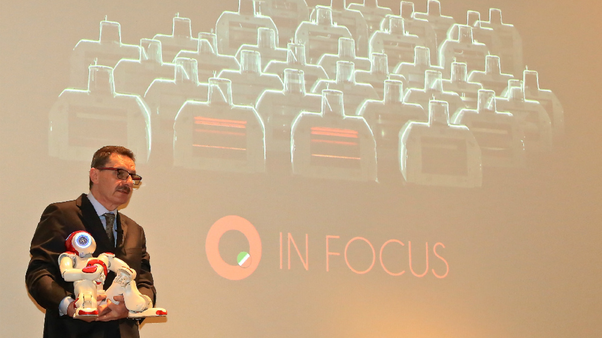 Immagine di Ocrim 'Robolution' presenta il 'Milling Hub'