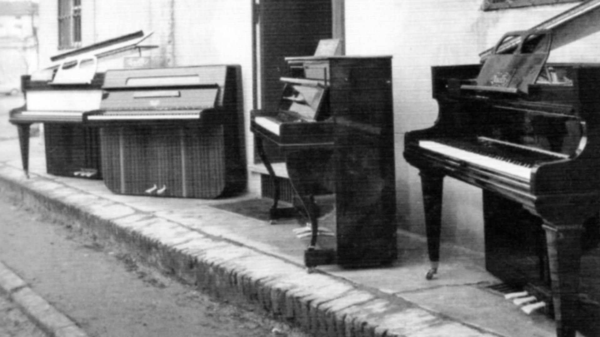 Immagine di Pianoforte, passione cremonese ma Anelli festeggia i 100 anni con una mostra allestita Crema