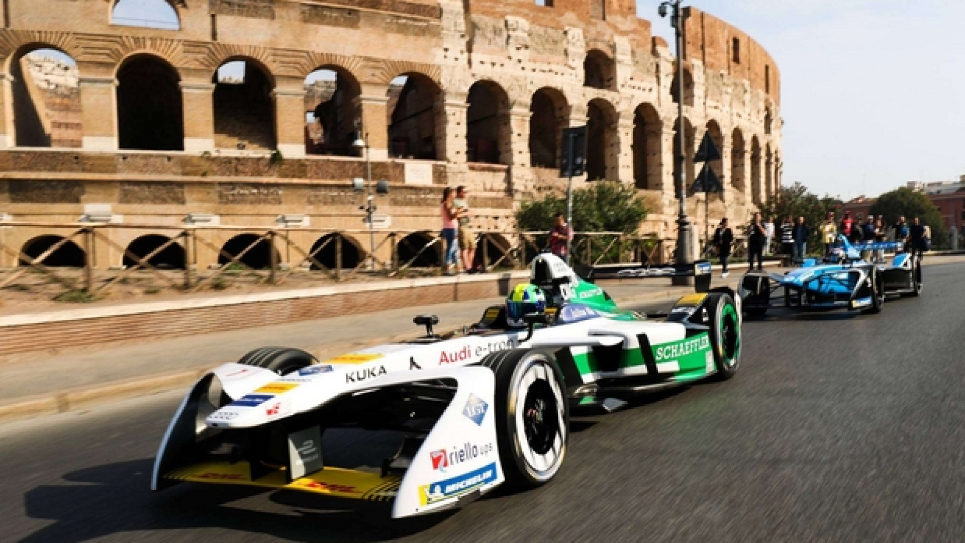 Immagine di Storia e innovazione: la Formula E accende Roma