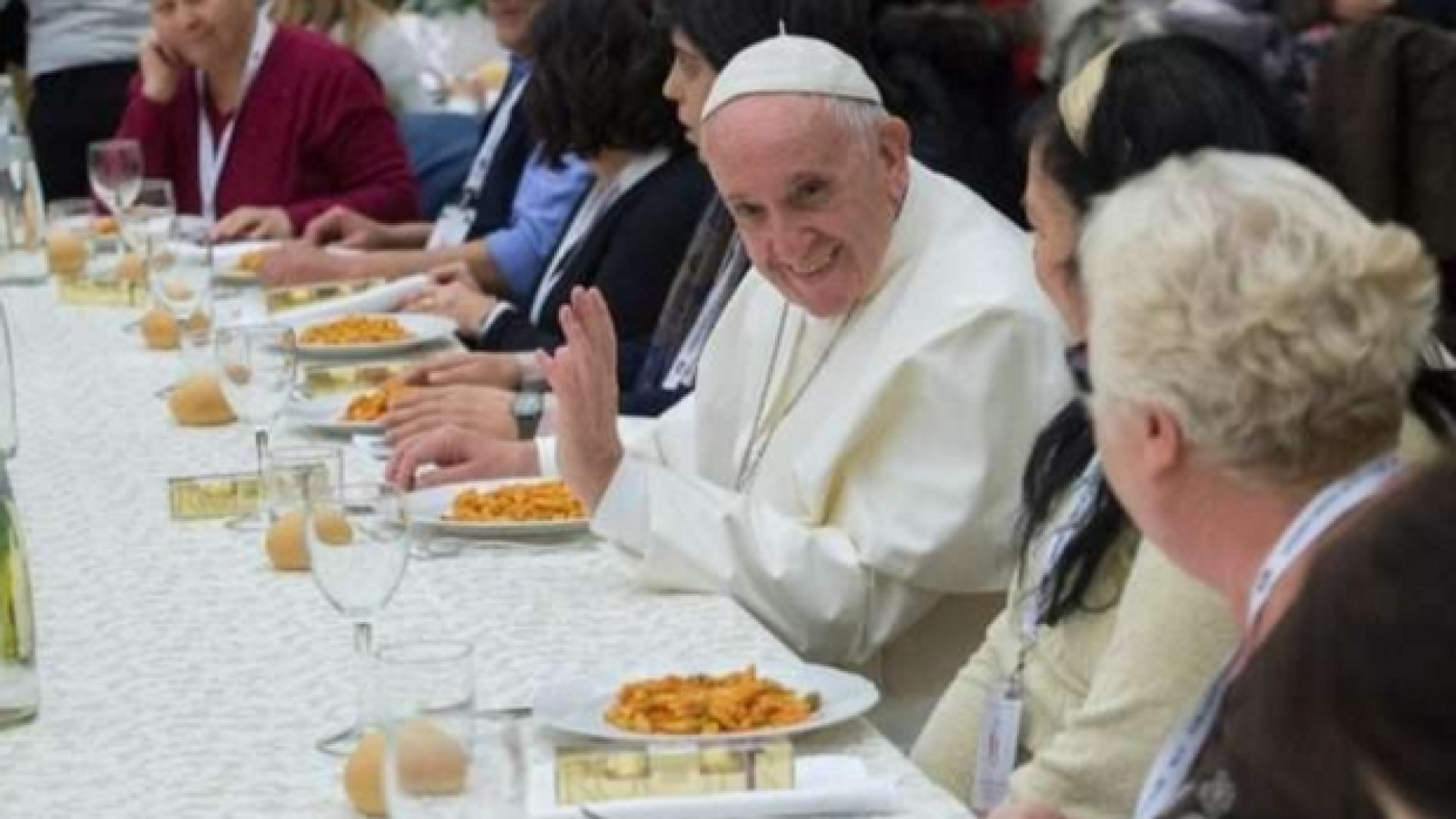 Immagine di Papa Francesco alle Caritas diocesane: sempre più vicini agli ultimi