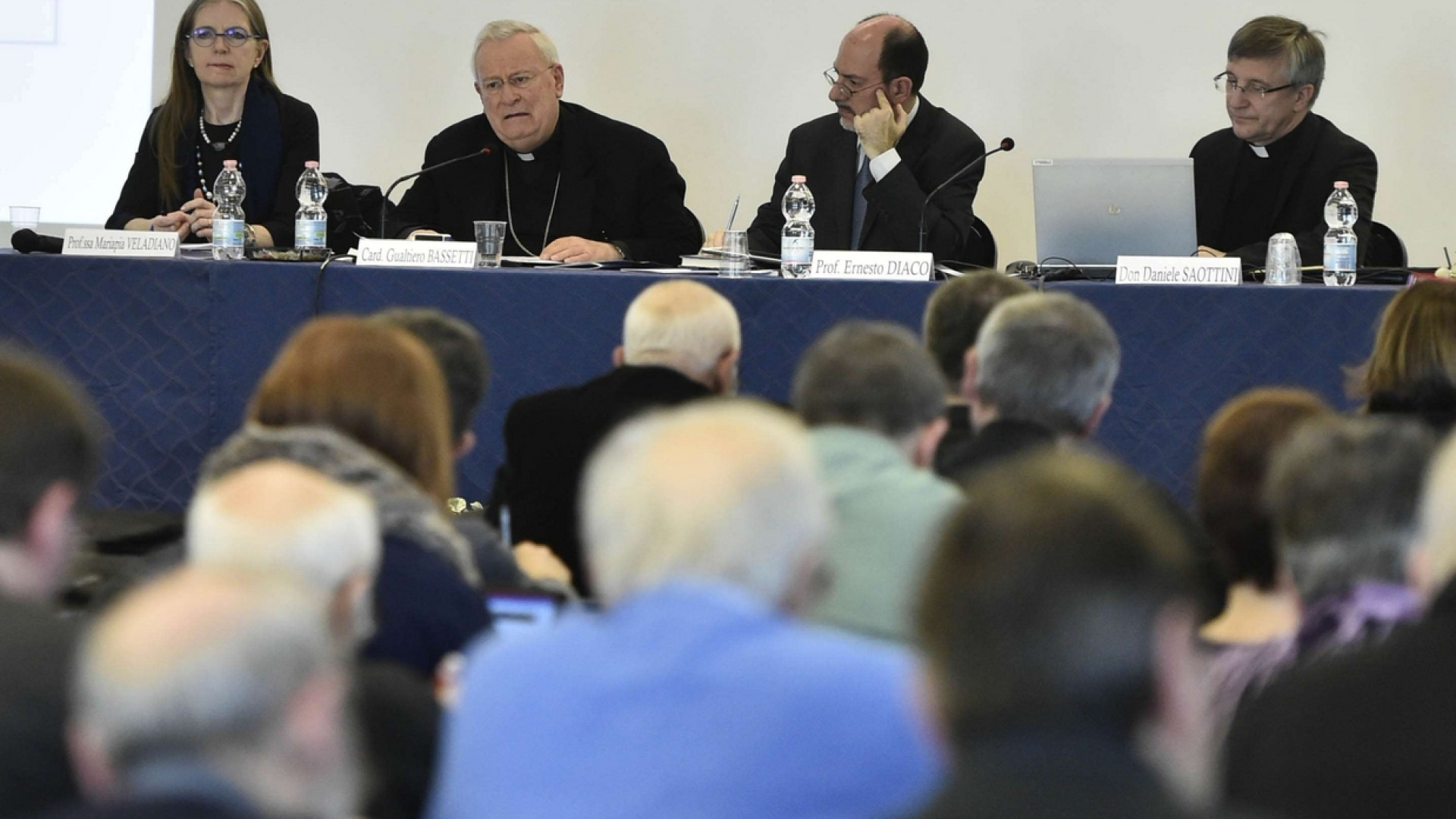 Immagine di Bassetti: la scuola è sacra, serve una nuova primavera