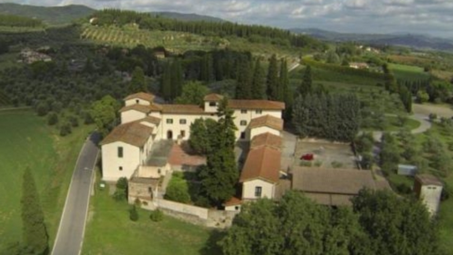 Immagine di Papa Francesco a Loppiano, ecco cos'è la Cittadella