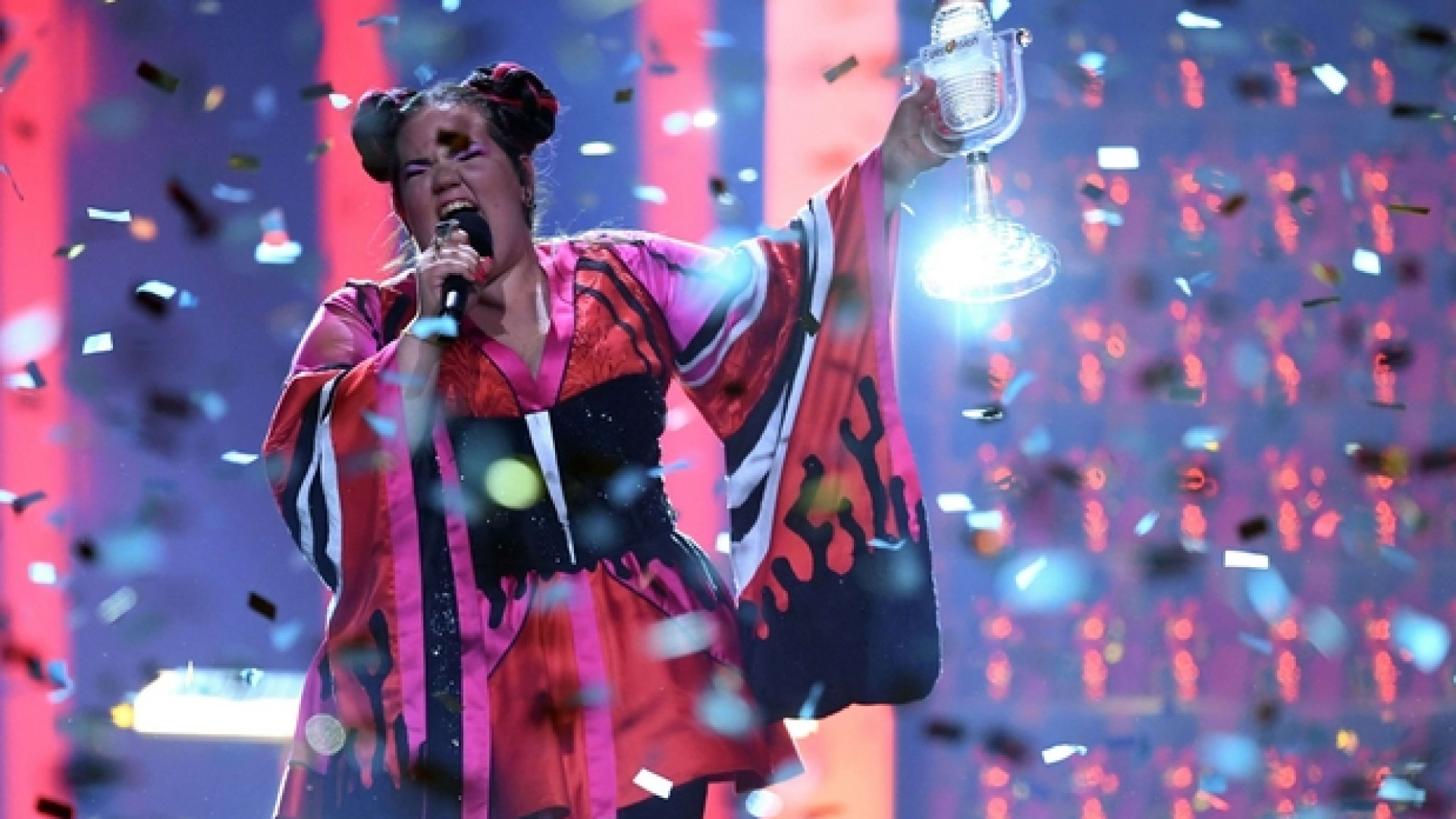 Immagine di Eurovision, vince l'inno «femminista» dell'israeliana Netta