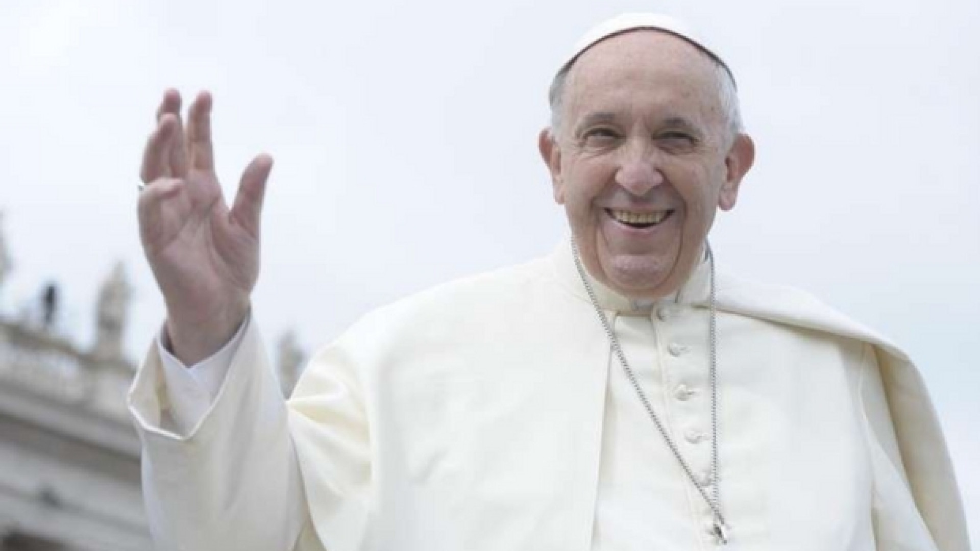 Immagine di Papa: lo Spirito Santo dà forza per essere sale e luce