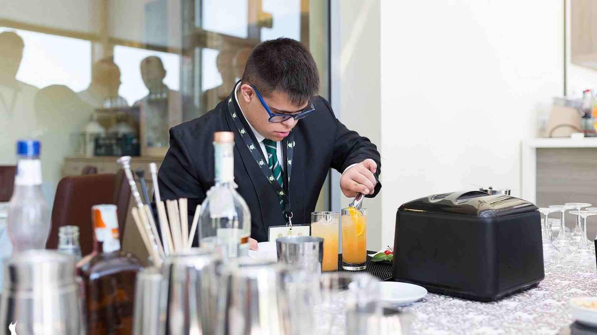 Immagine di Venti scuole ai fornelli per promuovere una ristorazione diversa