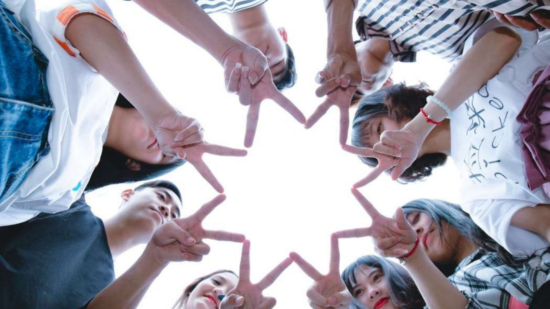 Immagine di I giovani e la scuola: «Vogliamo diventare cittadini»