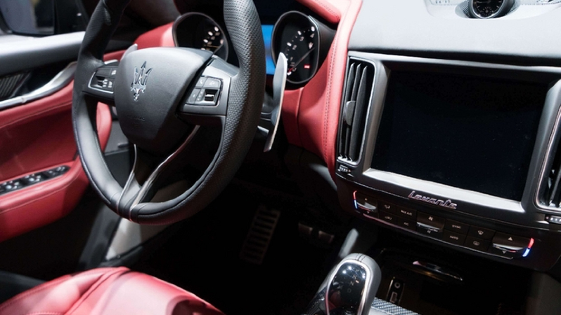 Immagine di Anche le Maserati a noleggio, Hertz nobilita sua sua flotta