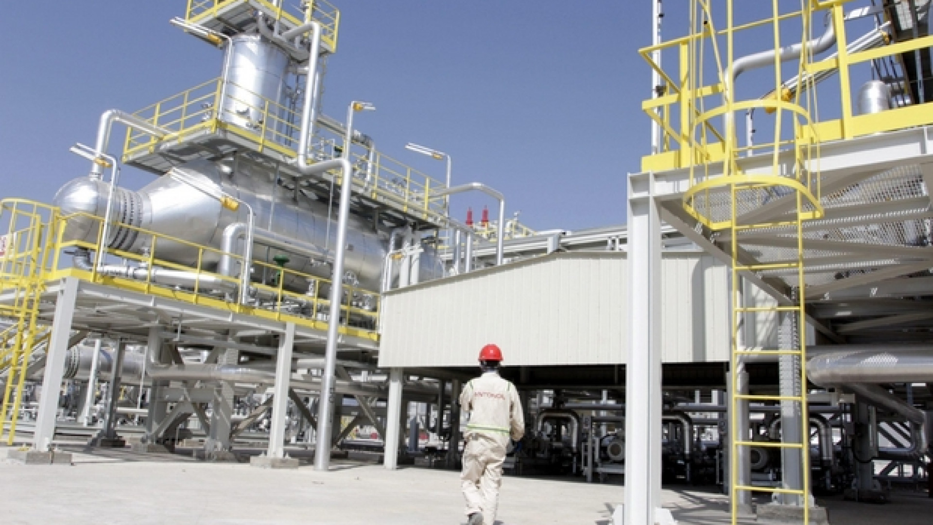 Immagine di Papa Francesco ai petrolieri: energia sì, ma attenti agli squilibri ambientali