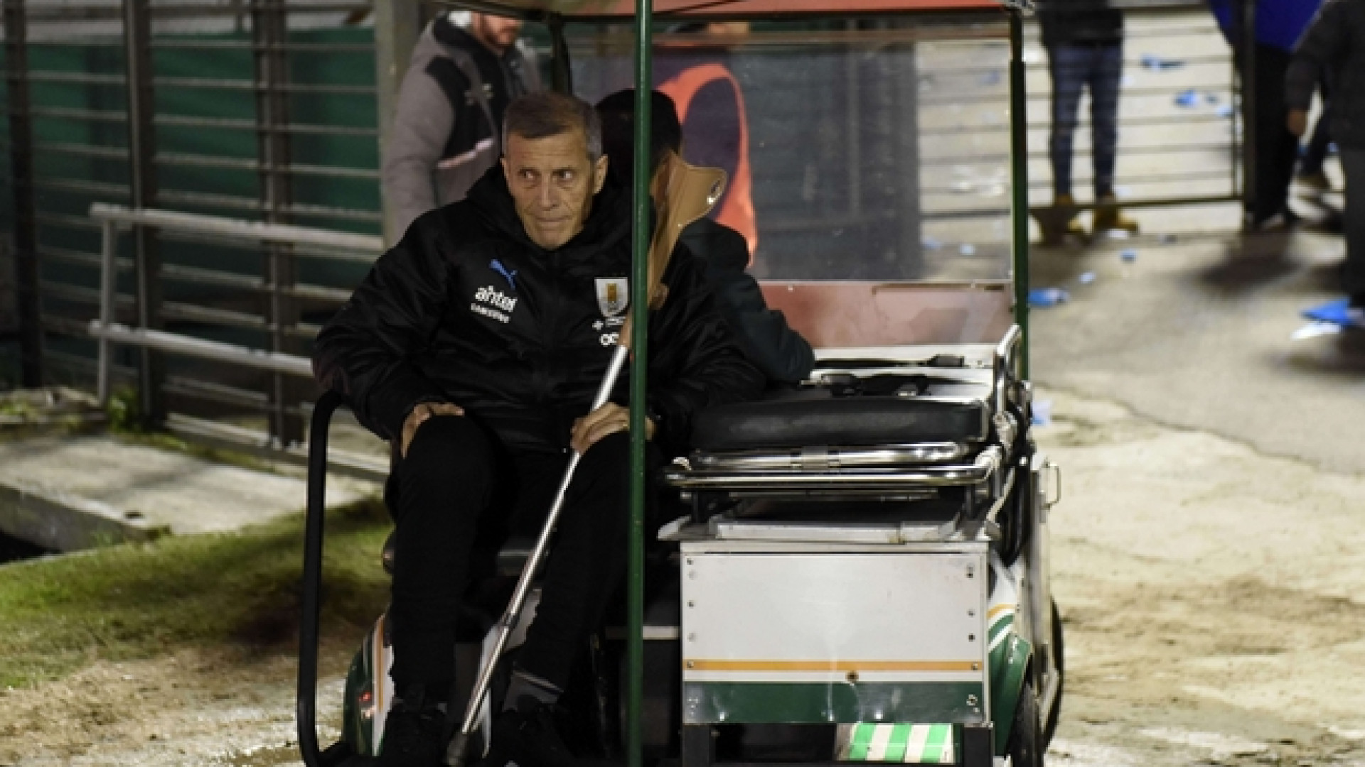 Immagine di Tabárez da Oscar: così allena l'Uruguay anche dalla carrozzina