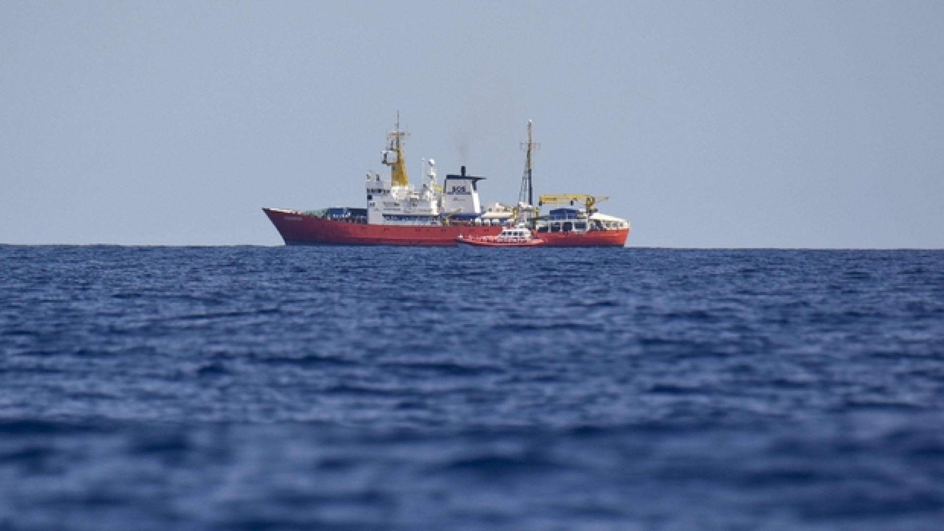 Immagine di Marina Usa smentisce: mai gettati cadaveri in mare
