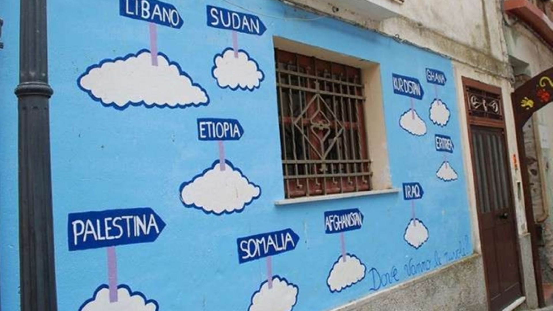 Immagine di La diocesi scende in campo per salvare Riace