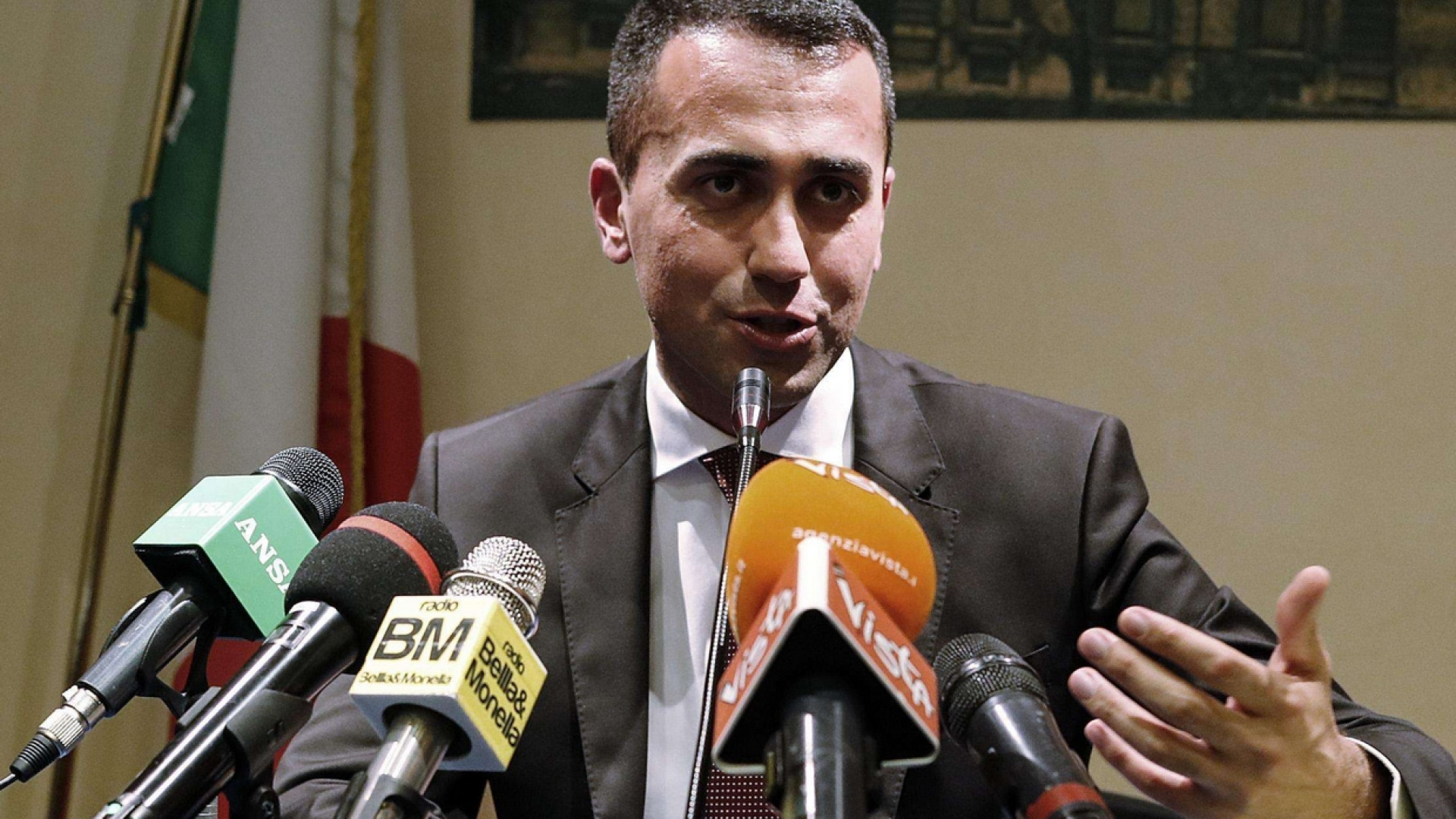 Immagine di Di Maio rilancia: stop pubblicità all'azzardo