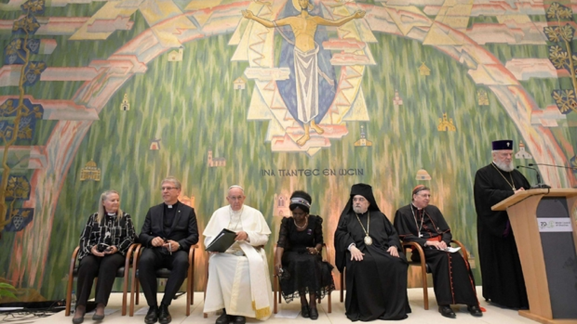 Immagine di Il Papa a Ginevra: «Lasciamoci provocare dalle sfide del mondo»