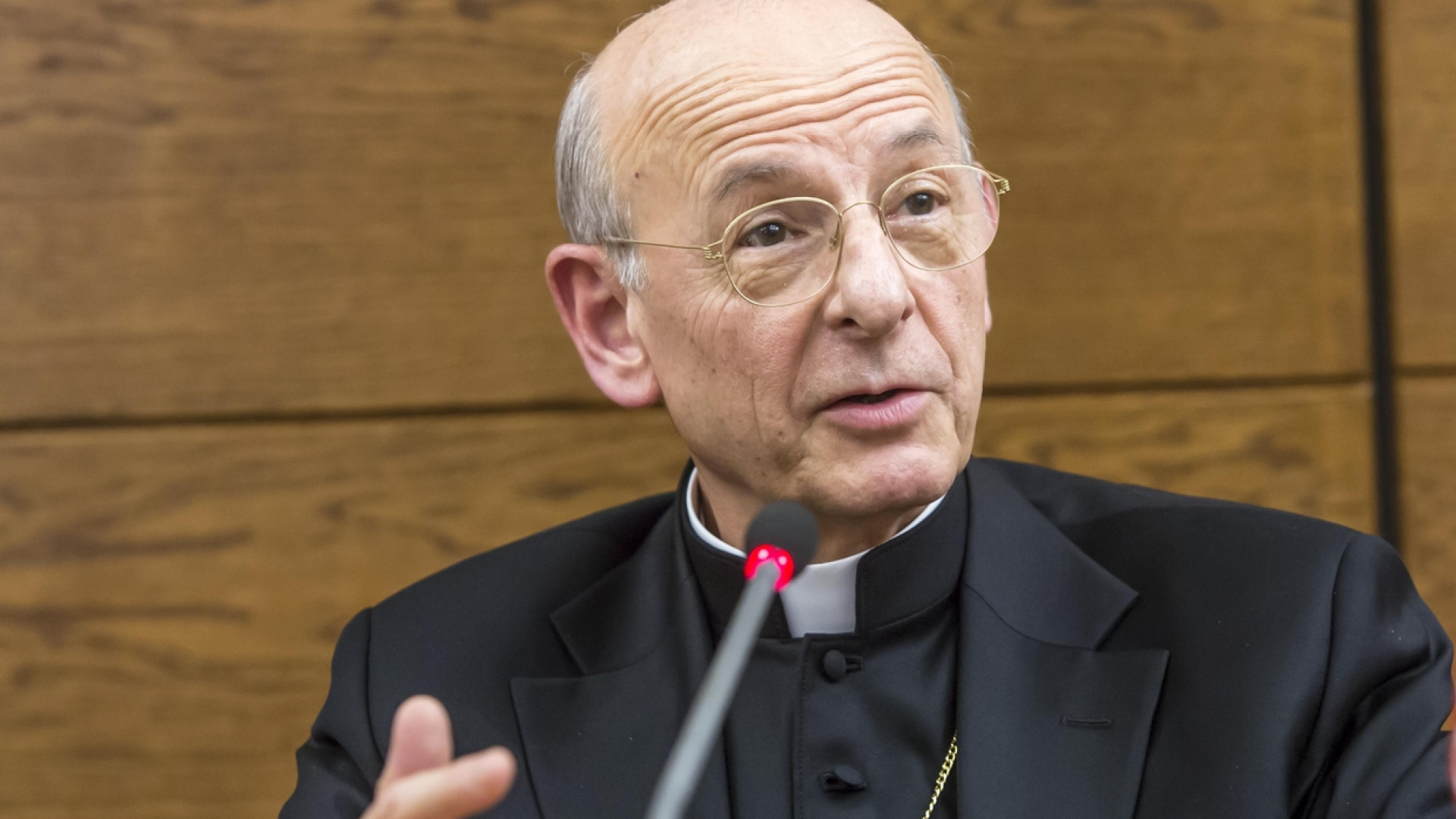 Immagine di Ocàriz (Opus Dei): «Santità, la via per essere felici»