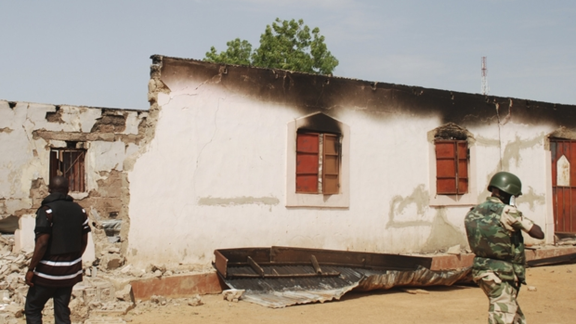 Immagine di «Sono islamici». Imam salva 262 cristiani