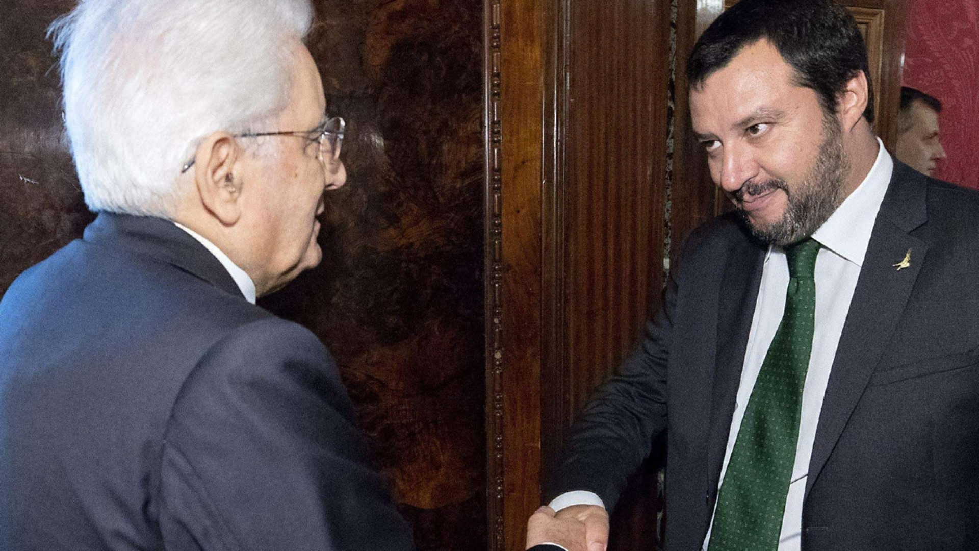 Immagine di L'invito di Mattarella a Salvini: «Necessario moderare i toni»