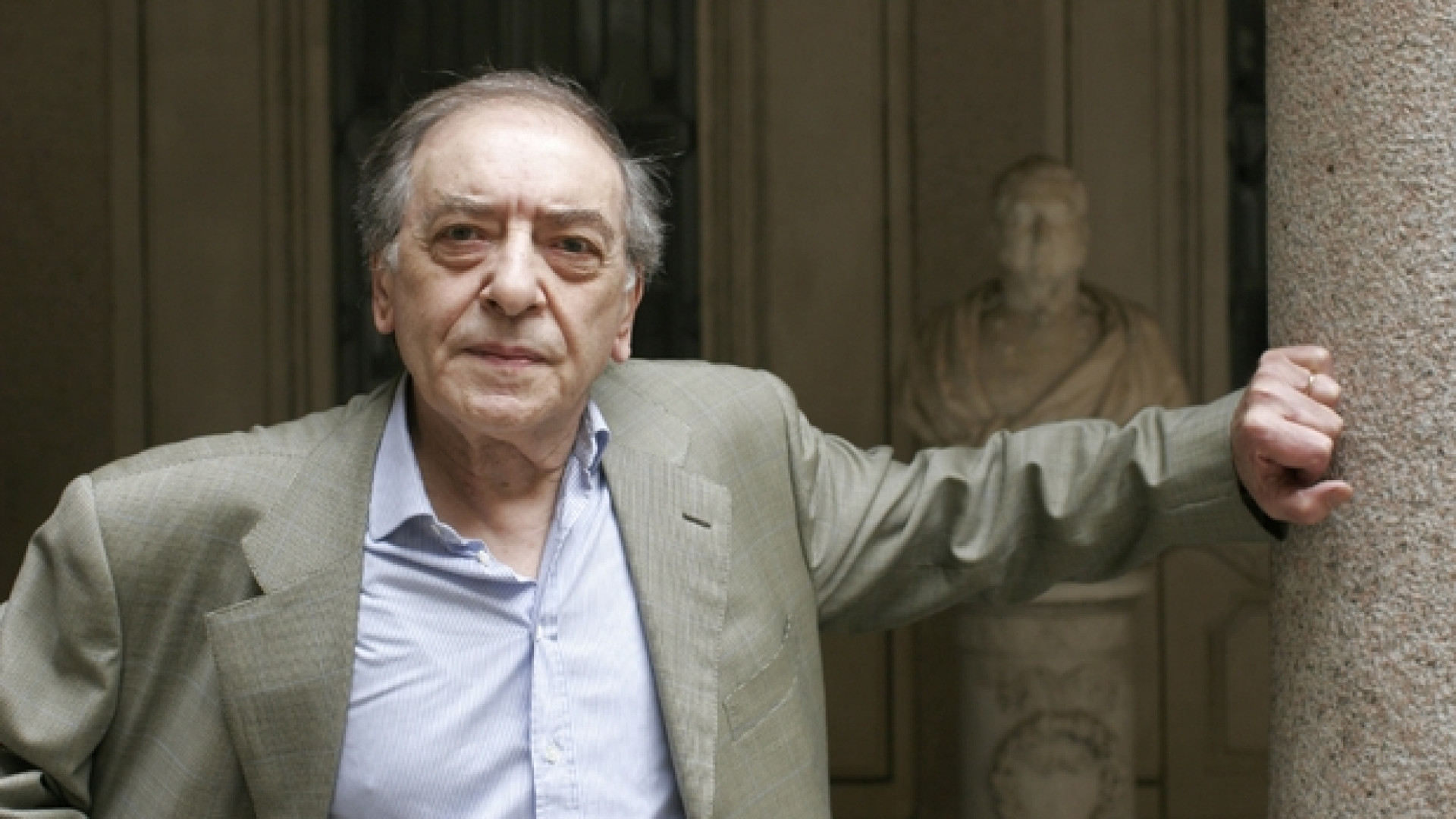 Immagine di Bonura, la critica militante senza tanti complimenti