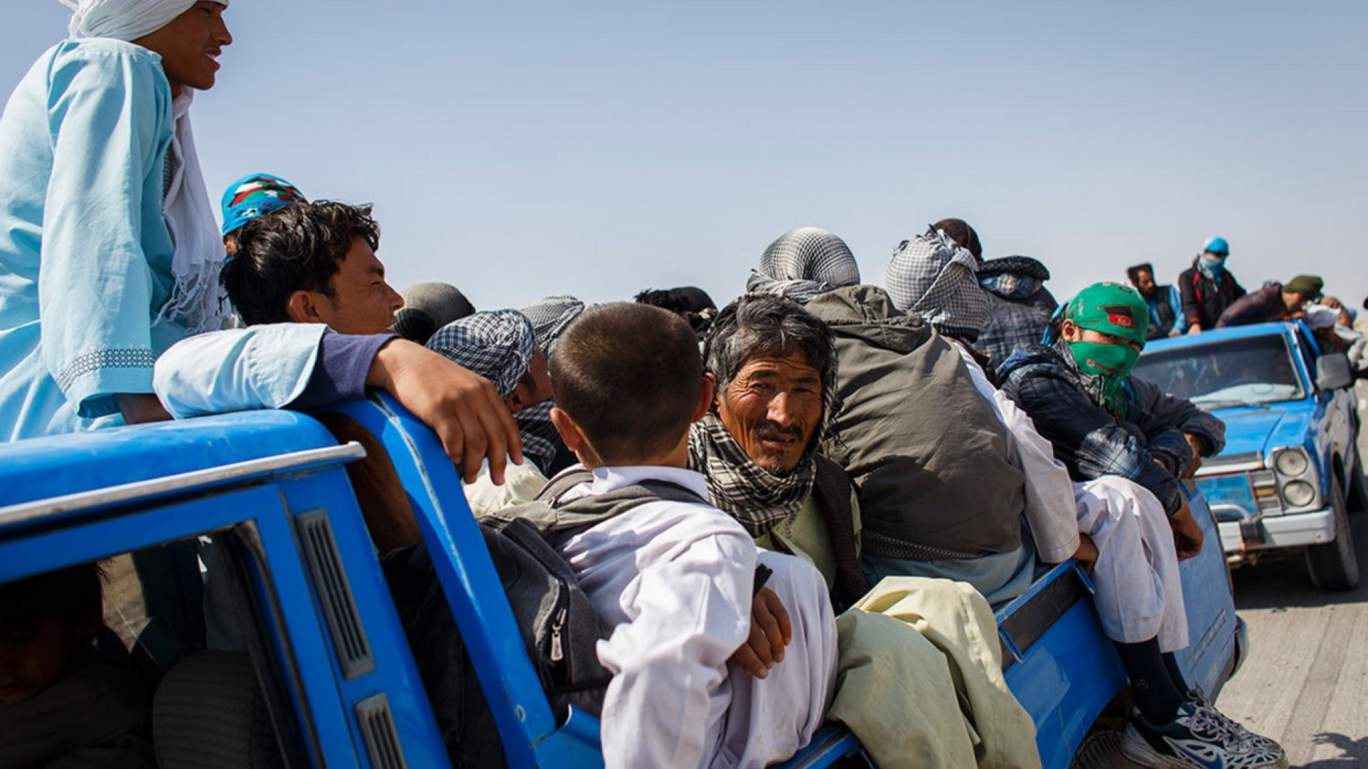 Immagine di Cento migranti abbandonati in un container; 8 morti soffocati, 6 erano bambini