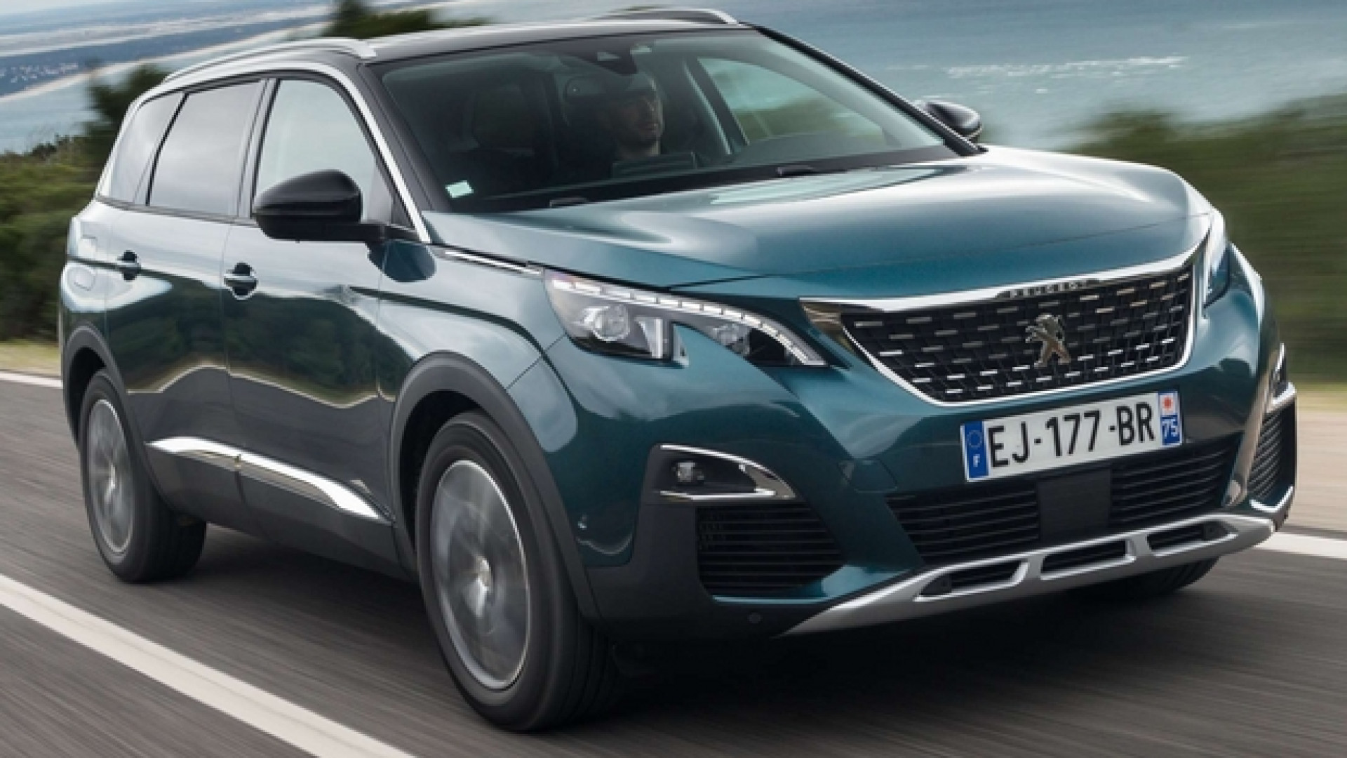 Immagine di Peugeot 3008 e 5008, quando la differenza è... automatica