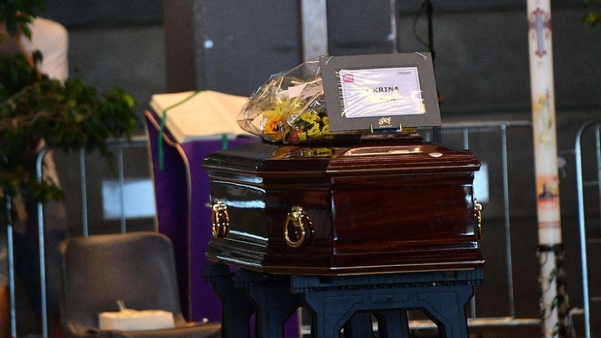 Immagine di Tanti «no» ai funerali di Stato. Sepe: «Morti per incuria e negligenza»
