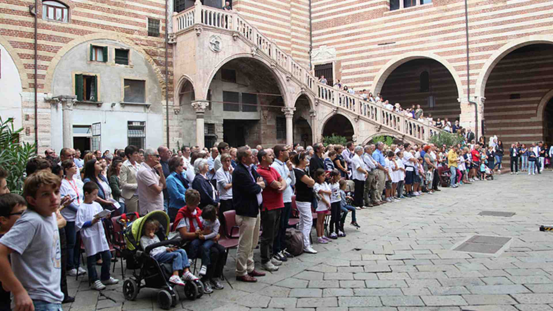 Immagine di Nelle piazze il Family Happening mostra il bello dello stare insieme