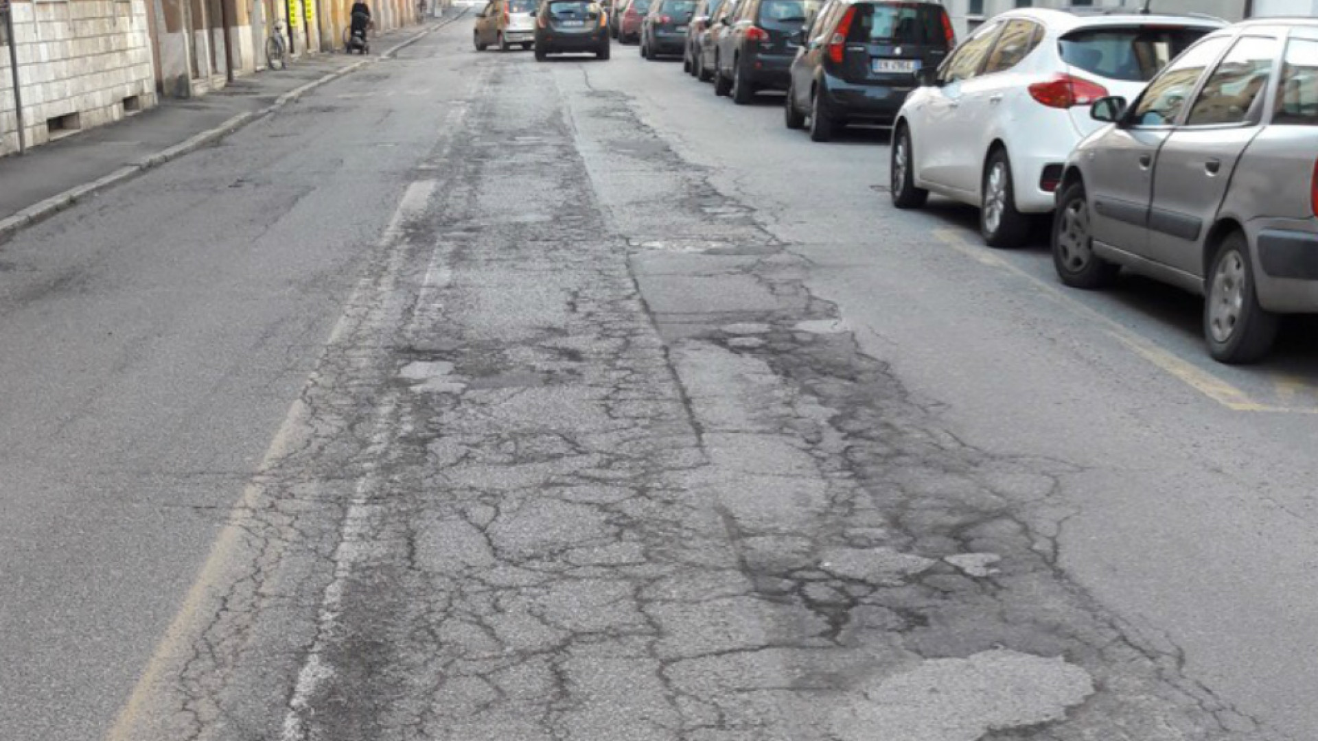 Immagine di Manutenzione strade e marciapiedi avanti tutta