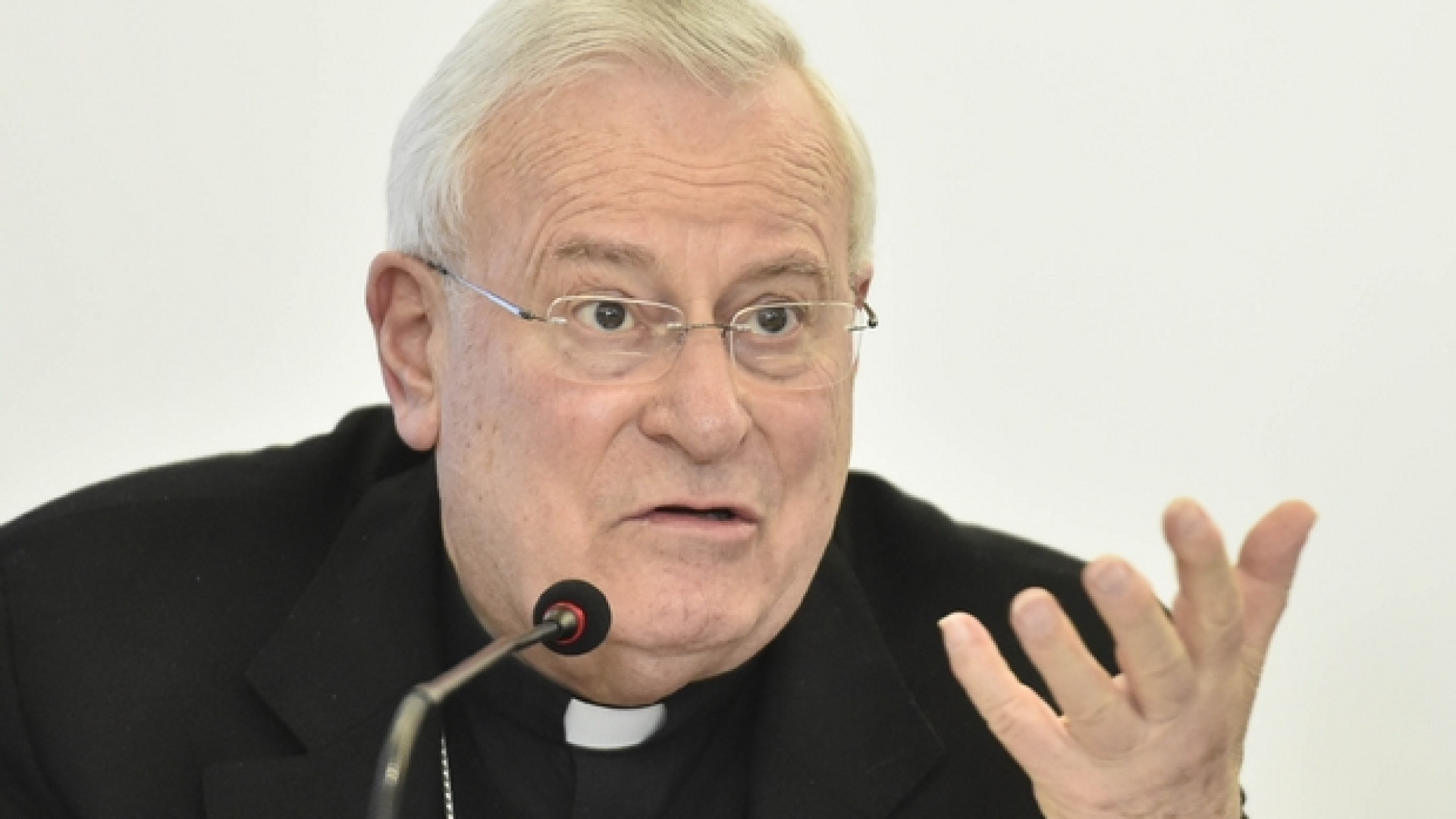 Immagine di Bassetti: «Scelta imprudente. Ma sono persone libere»