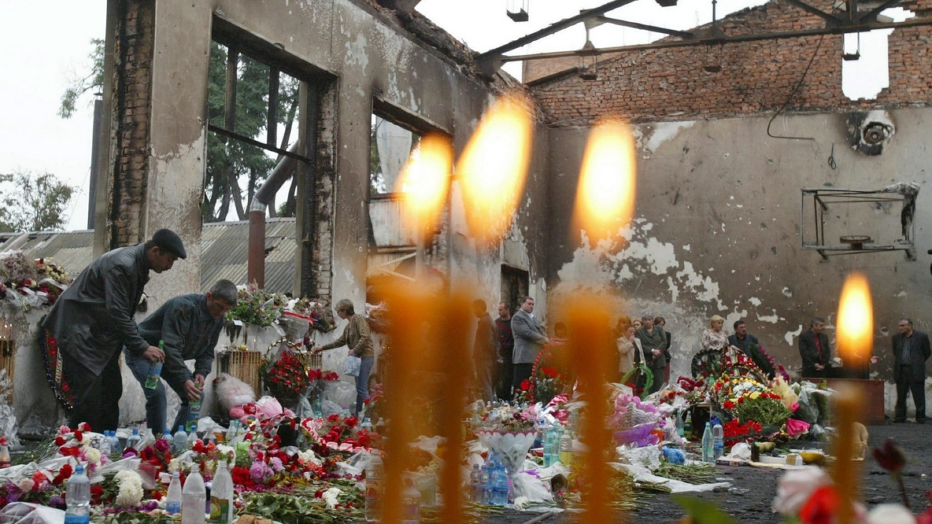 Immagine di 2004 - A Beslan il terrorismo entra a scuola