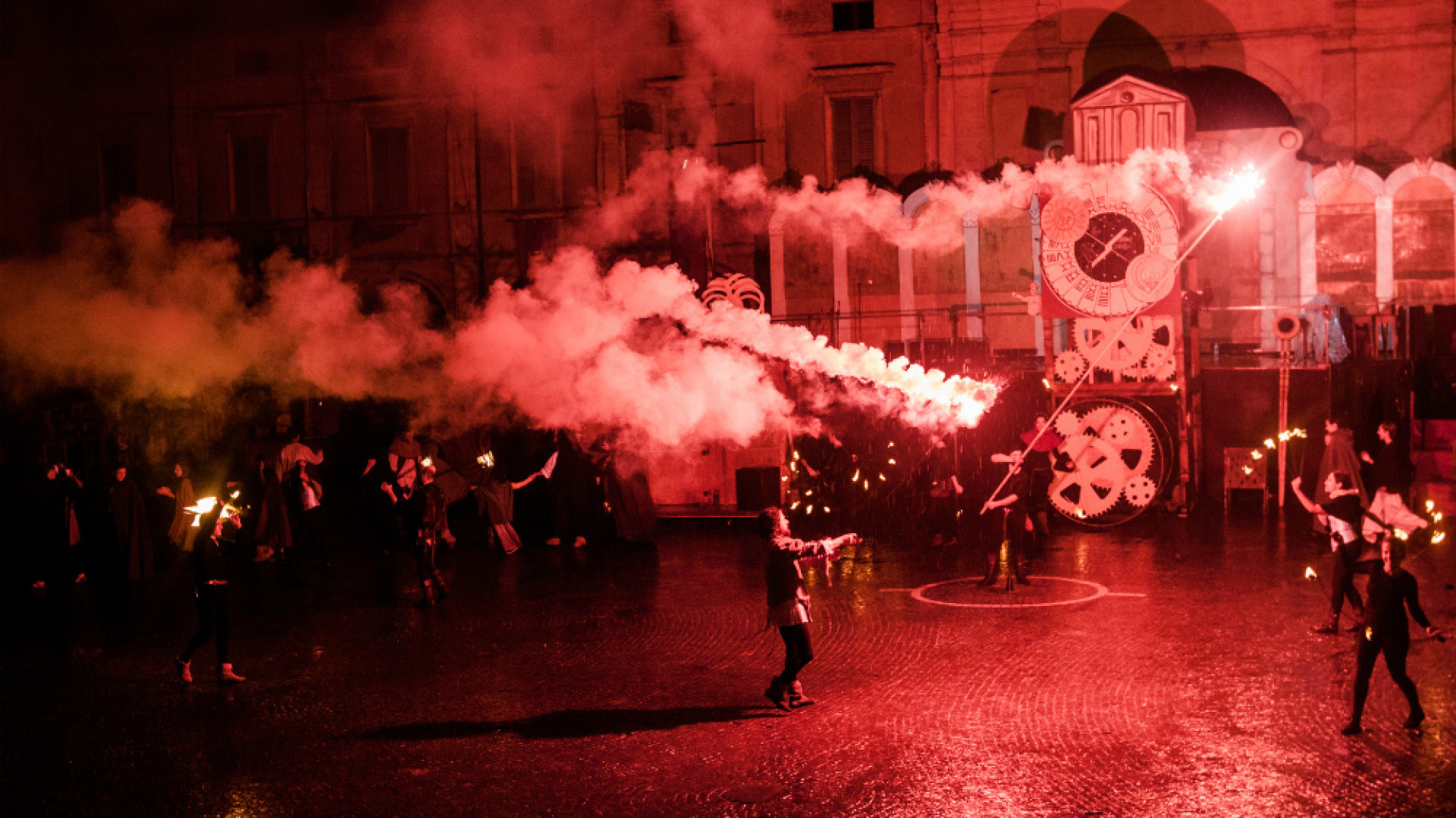 Immagine di Umanità e genio, va in scena il Palio