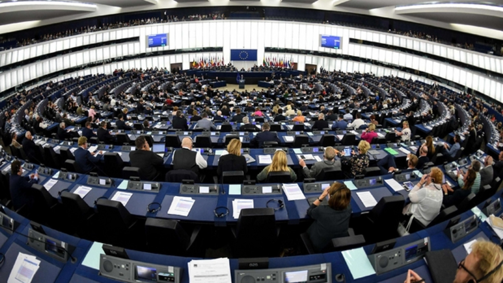 Immagine di Copyright, l’Europarlamento approva la nuova direttiva. Ecco cosa cambia
