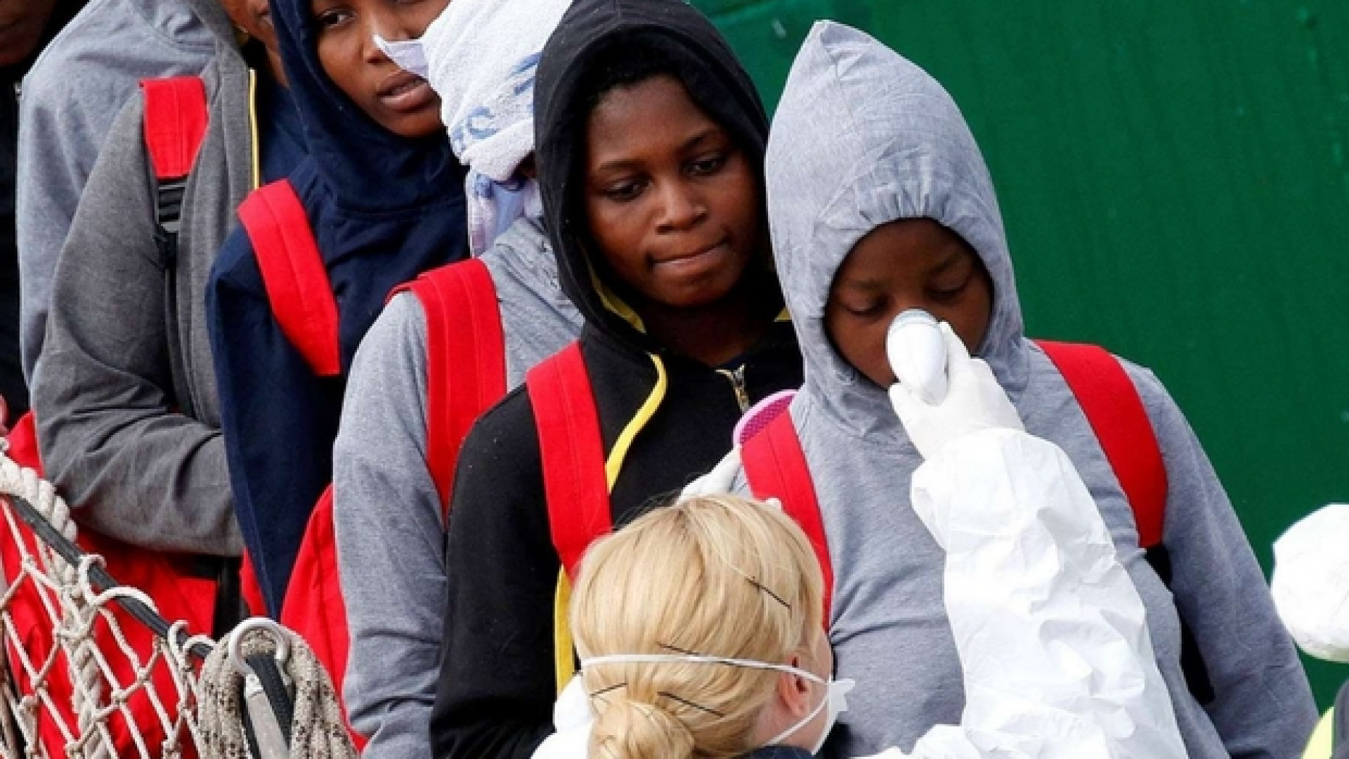 Immagine di Via dall'inferno libico verso Europa e Africa