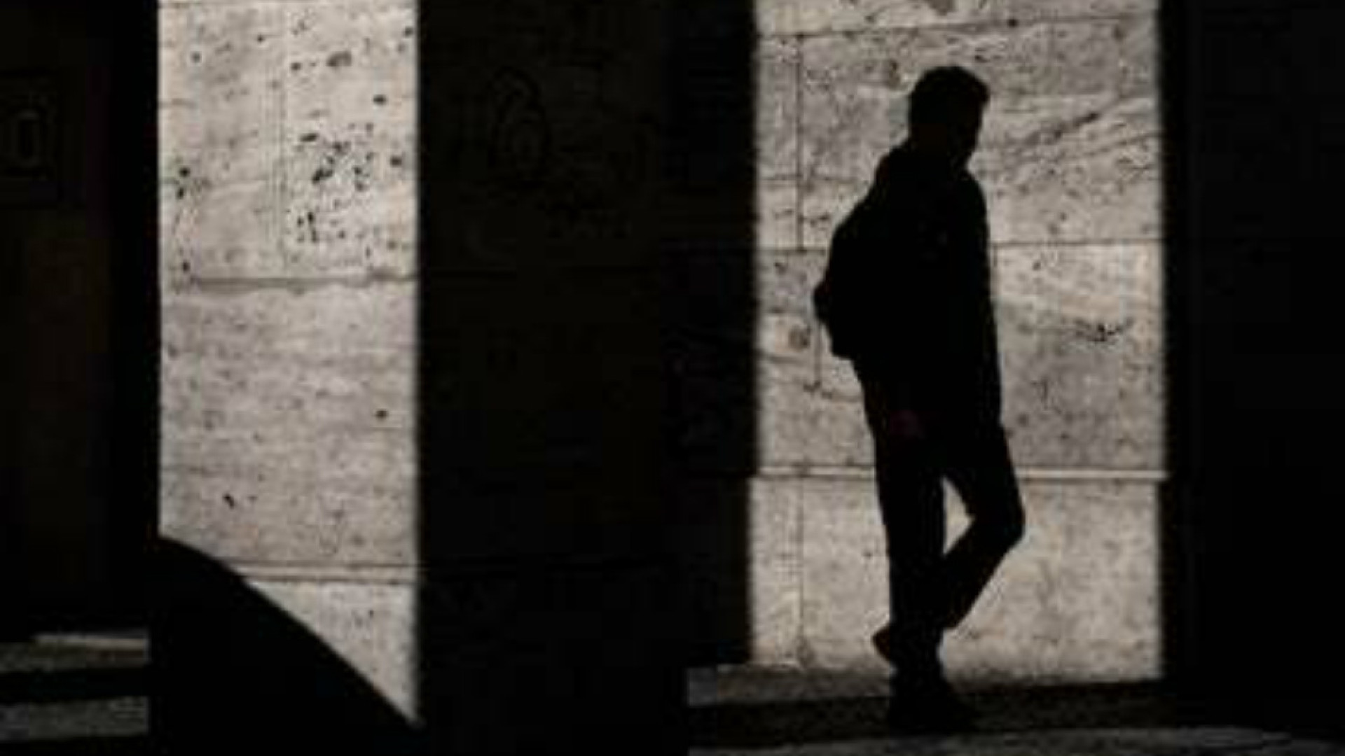 Immagine di Delitti irrisolti/3 L’avvocato aggredito alle spalle