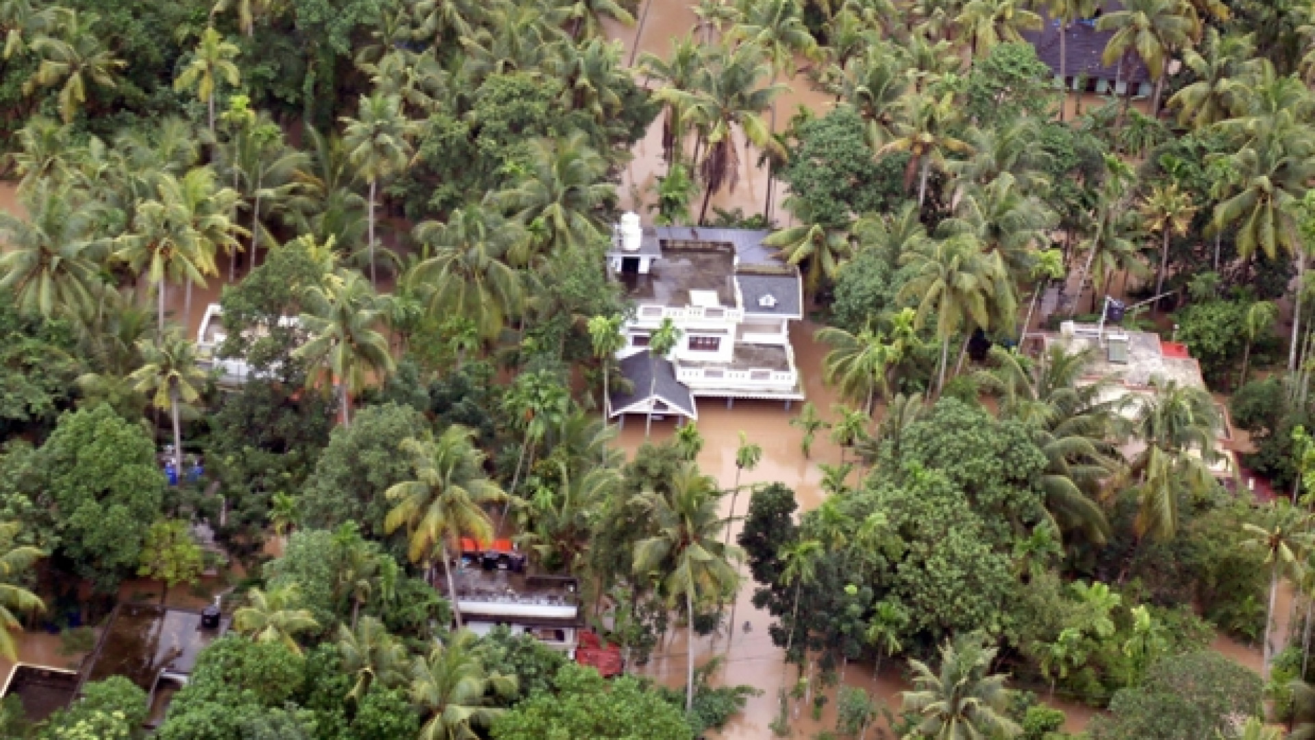Immagine di Cei: un milione di euro dai fondi 8xmille per gli alluvionati del Kerala