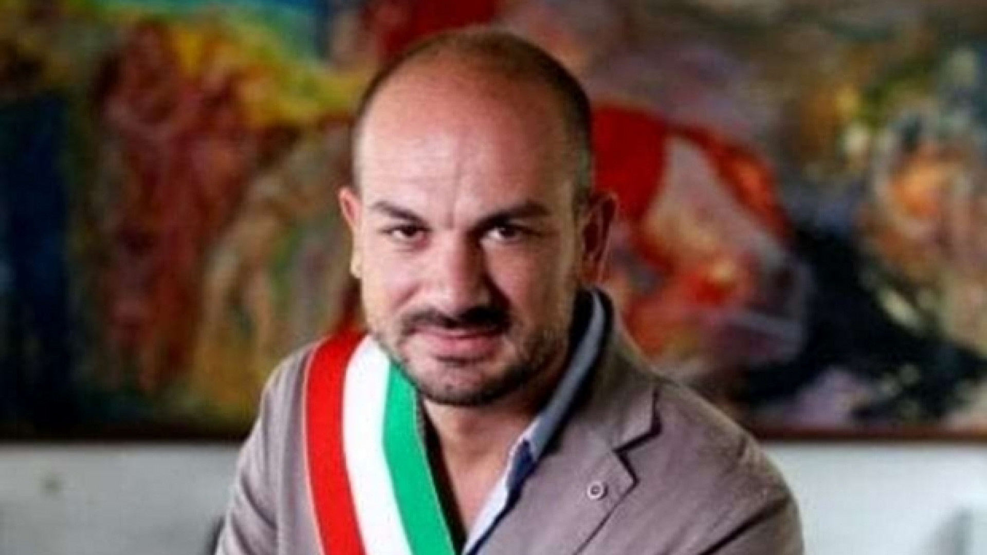 Immagine di «Mi tolgono la scorta ma non mi arrendo. Resto a Mondragone»