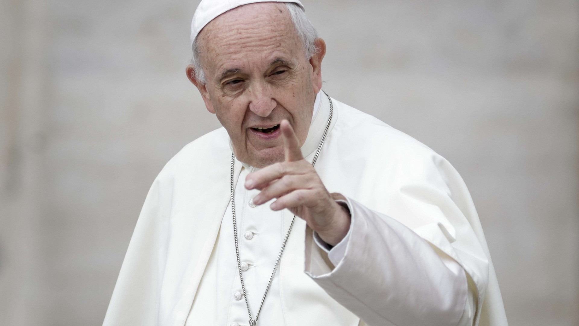 Immagine di Il Papa: chi sfrutta i migranti ne risponderà a Dio