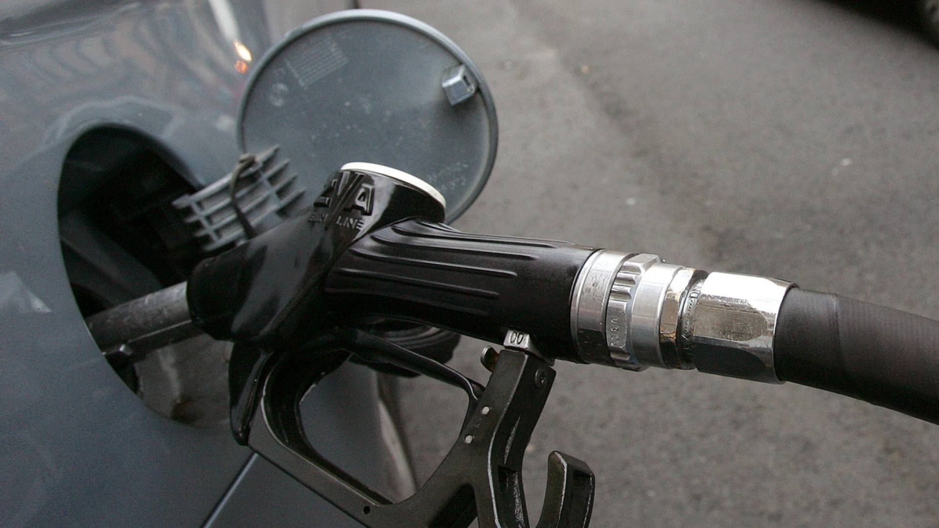 Immagine di Benzina “sporca”: ecco come farsi risarcire i danni