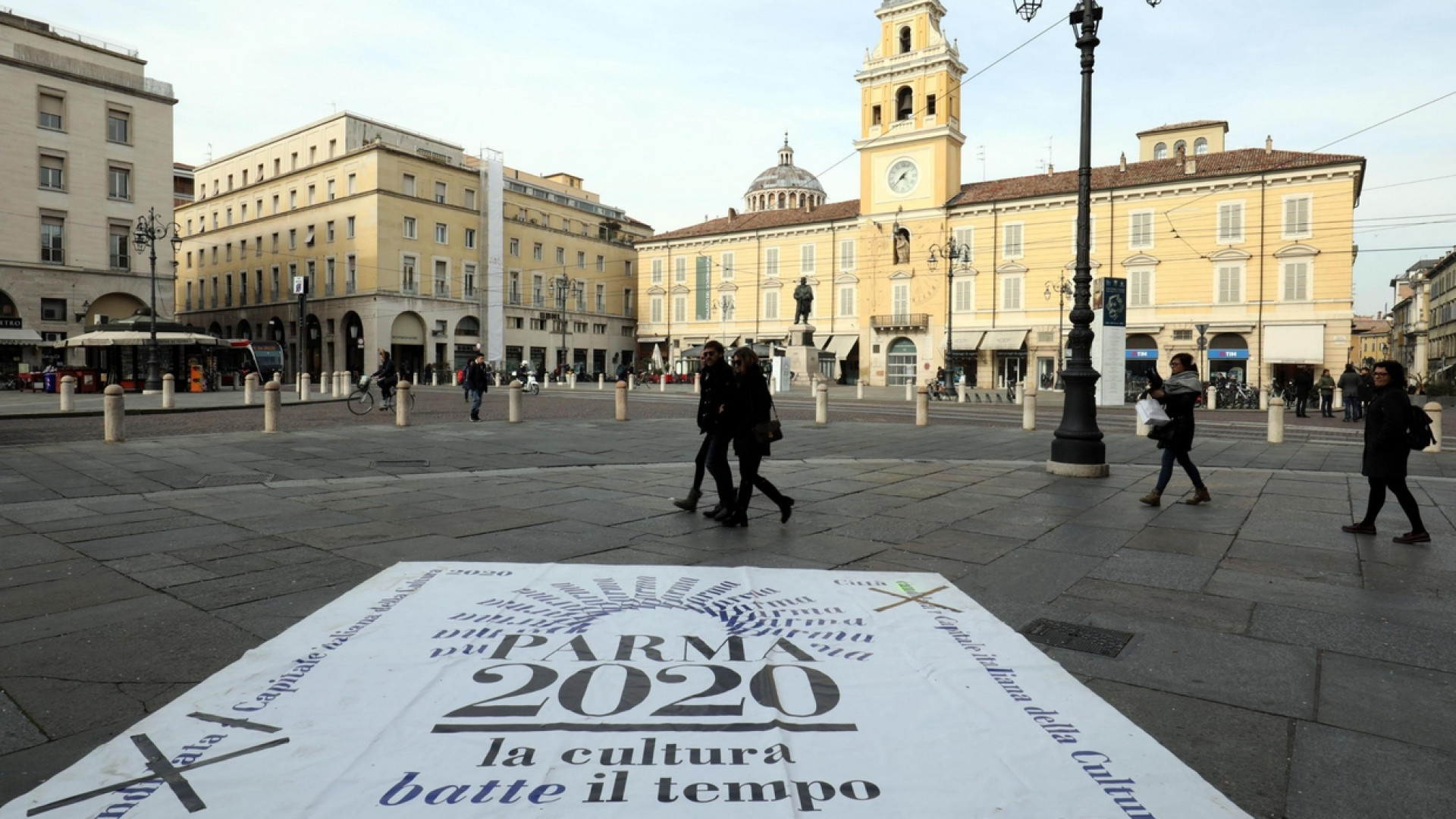 Immagine di Parma, dagli anni bui alla sfida della rinascita