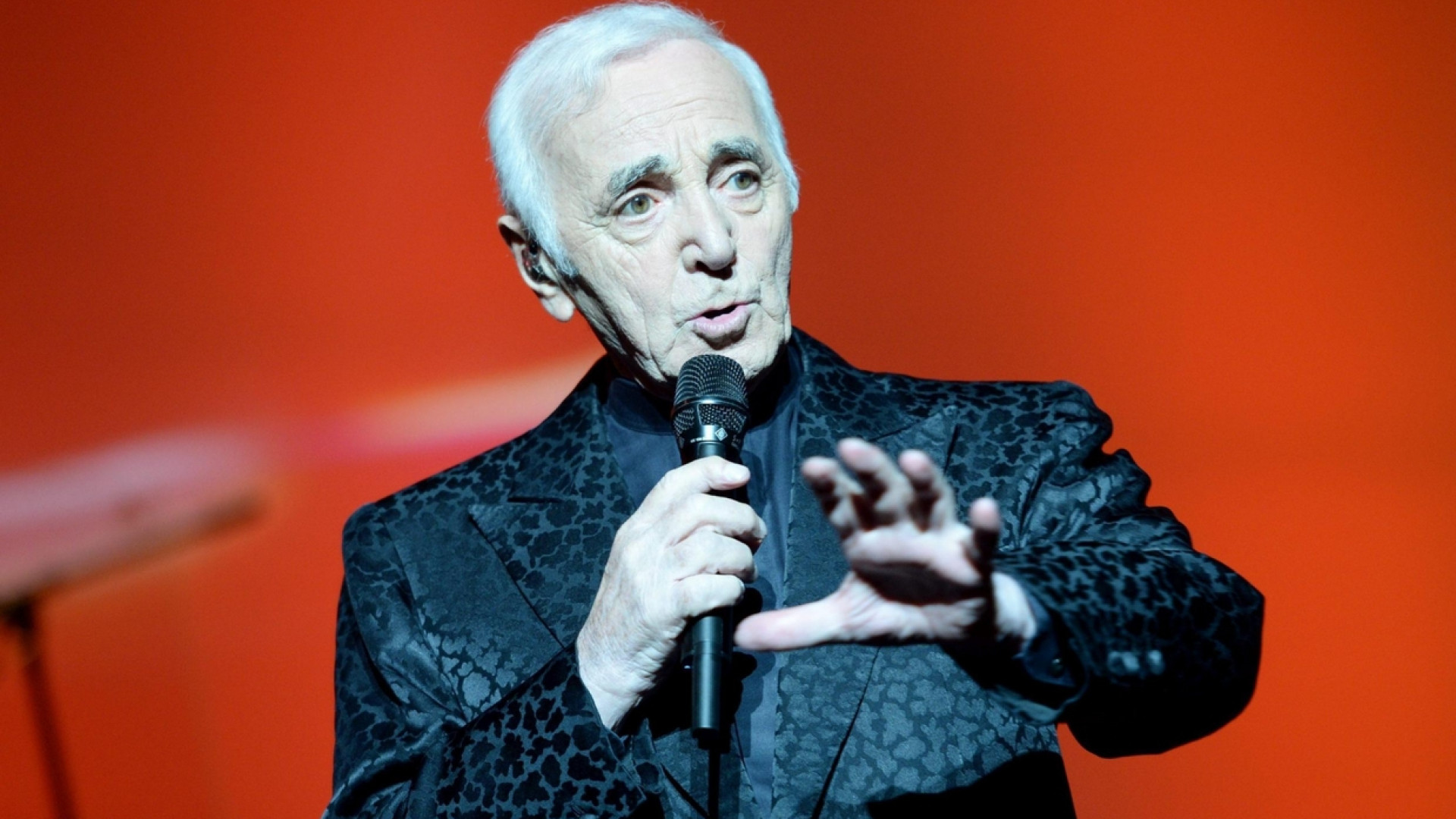 Immagine di È morto Charles Aznavour, voce e sentimento del Novecento
