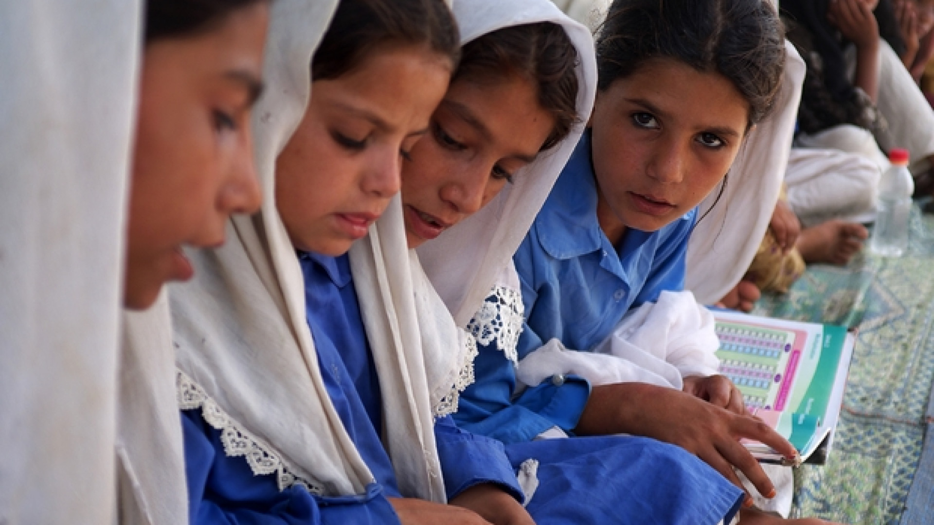 Immagine di Il Pakistan non fa marcia indietro: via le Ong straniere