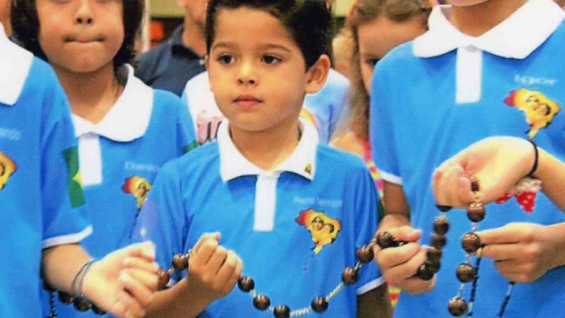 Immagine di Un milione di bambini prega per la pace nel mondo