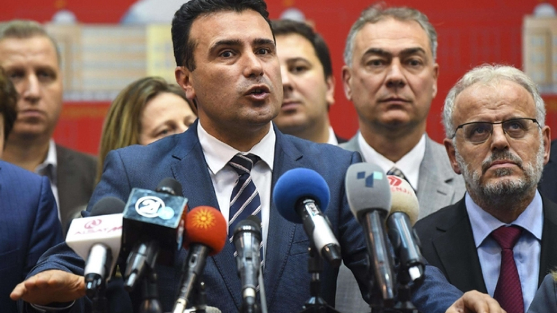 Immagine di Il premier si salva: la Macedonia cambia nome