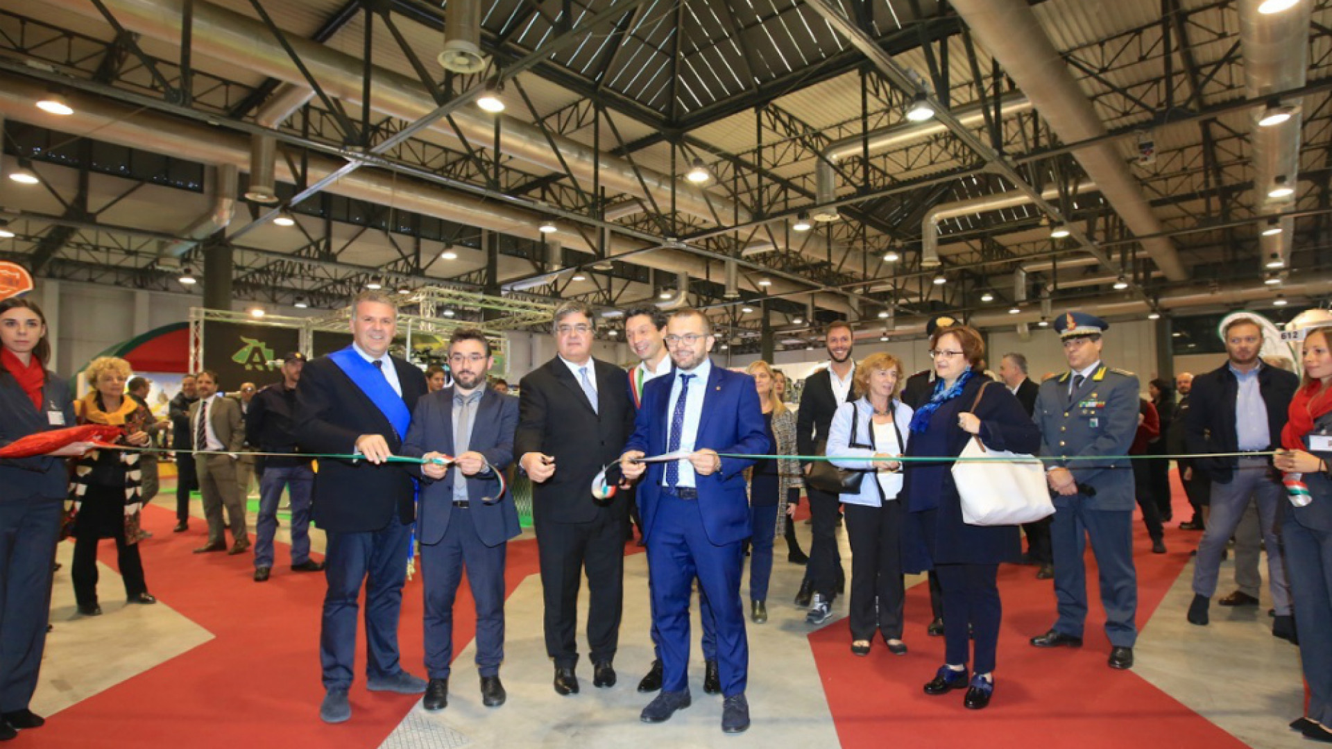 Immagine di Tutto pronto per le Fiere Zootecniche Internazionali, il momento della verità
