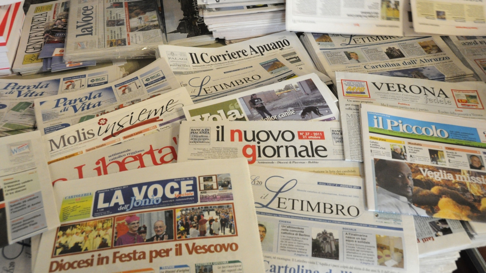 Immagine di Tagli all'editoria: in manovra non c'è intervento sul Fondo